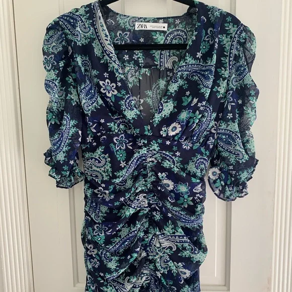 zara blue paisley dress Zara Paisley Dress